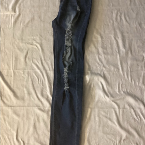 Trendy Distressed Blue Skinny Jeans - Picture 5 of 6